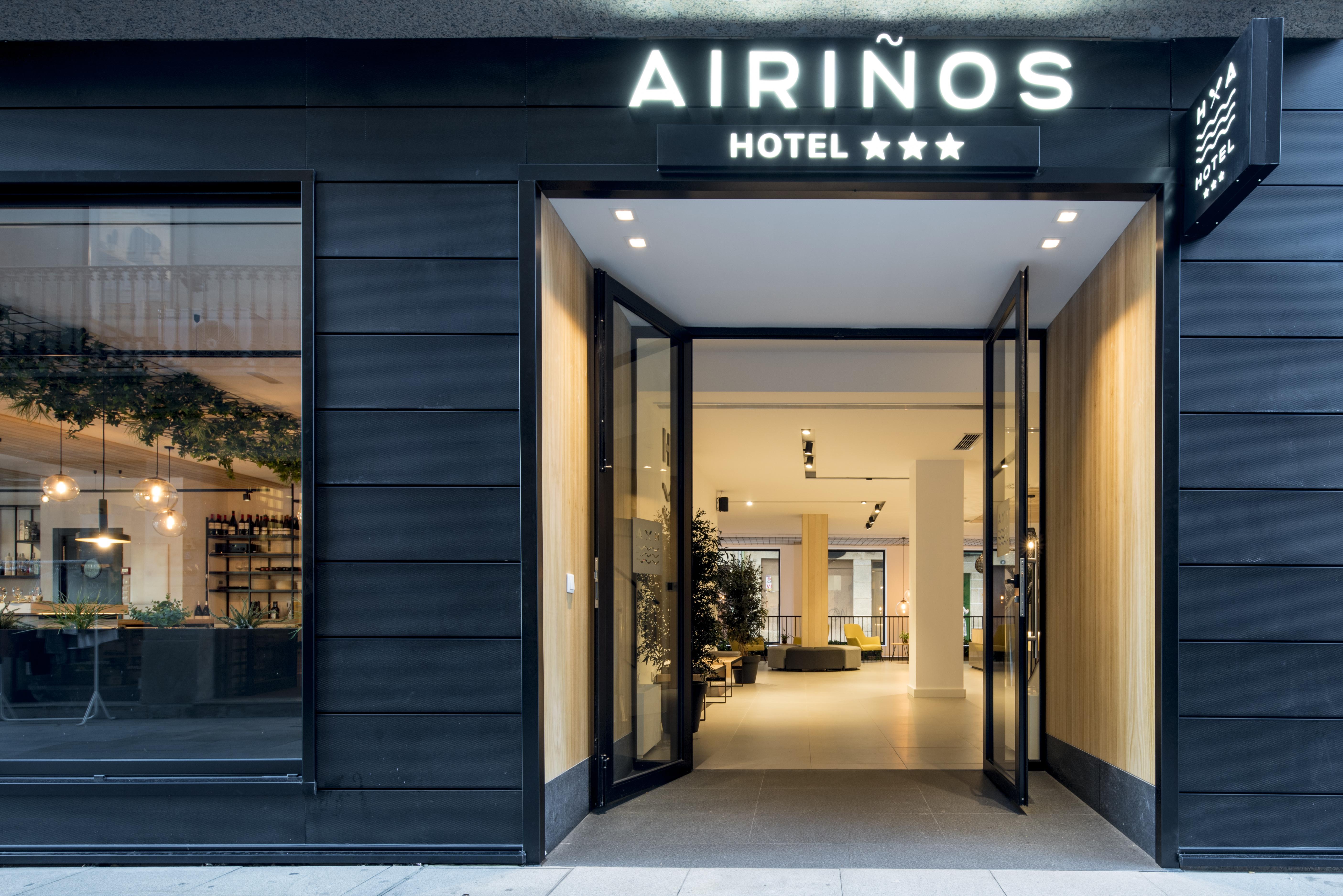 Hotel Airinos 3* Кангас Экстерьер фото