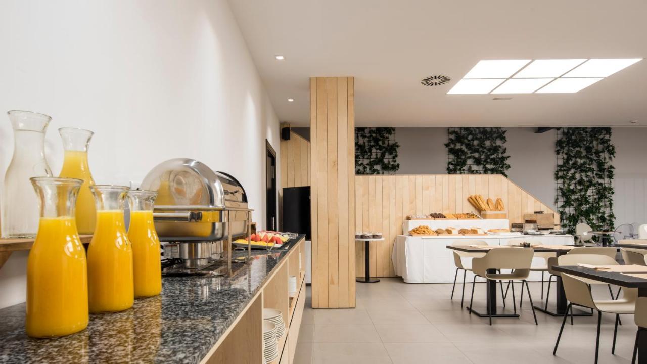 Hotel Airinos 3* Кангас Экстерьер фото